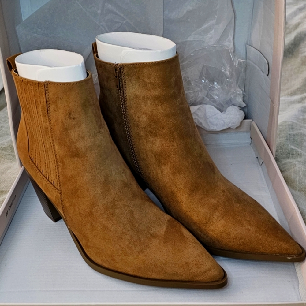 Brown boots